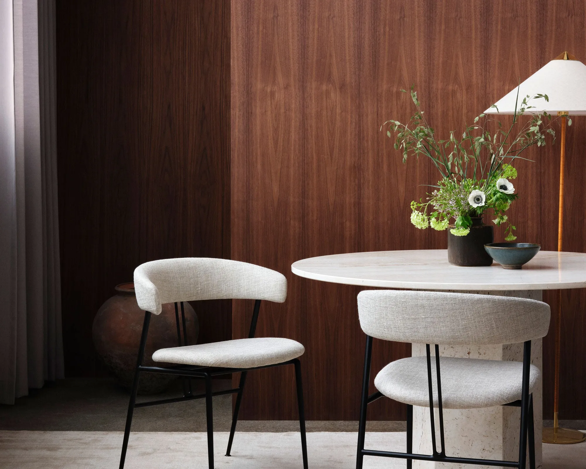9602 Floor Lamp, Canvas