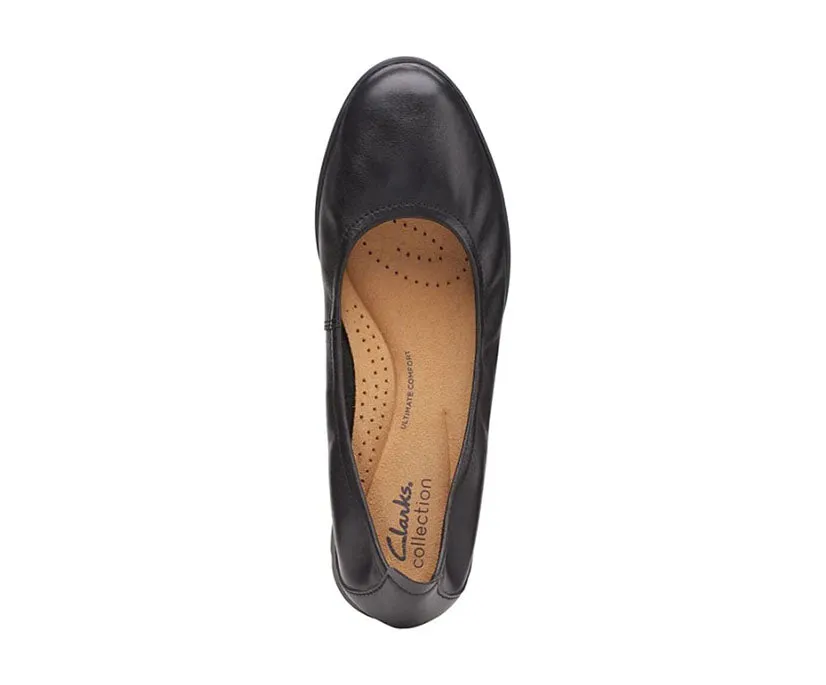 Clarks Women's Jenette Ease Black