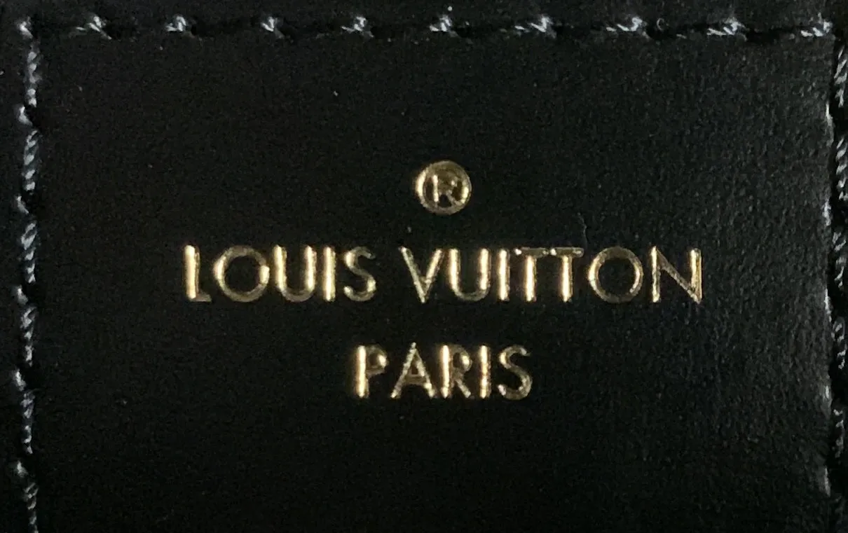 Designer Pochette Metis Reverse Monogram Canvas
