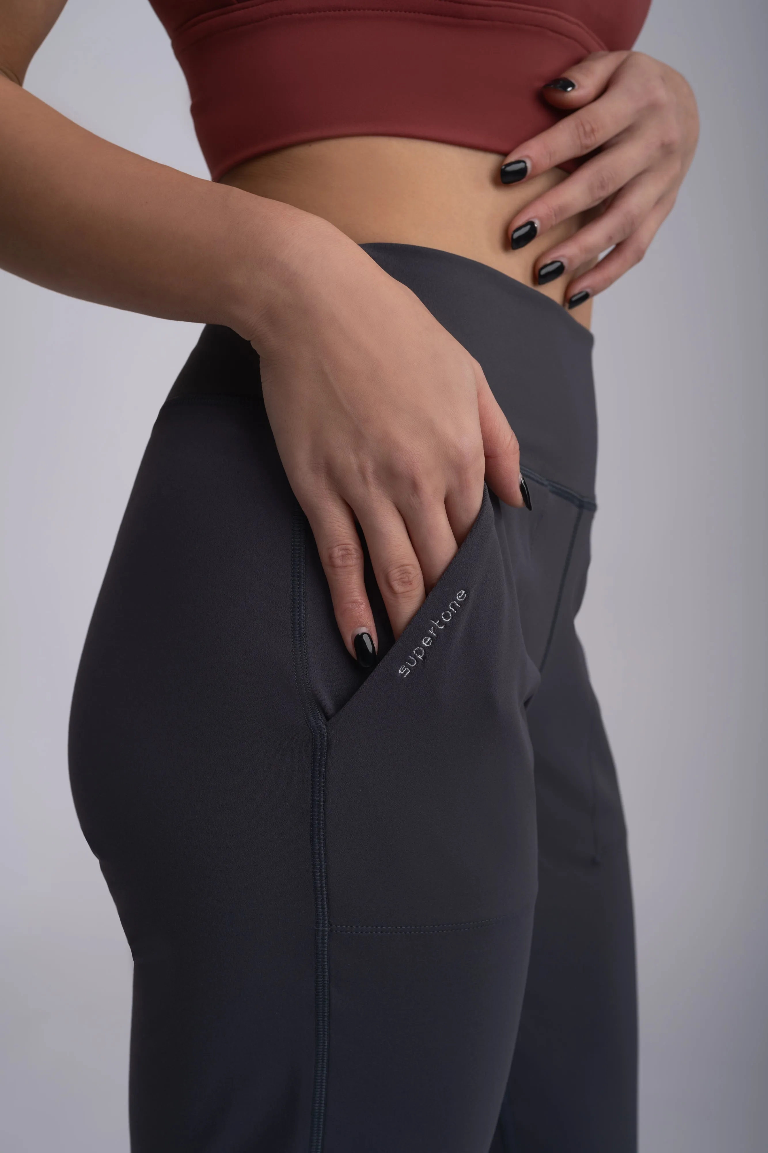 Easy Joggers in Slate Grey