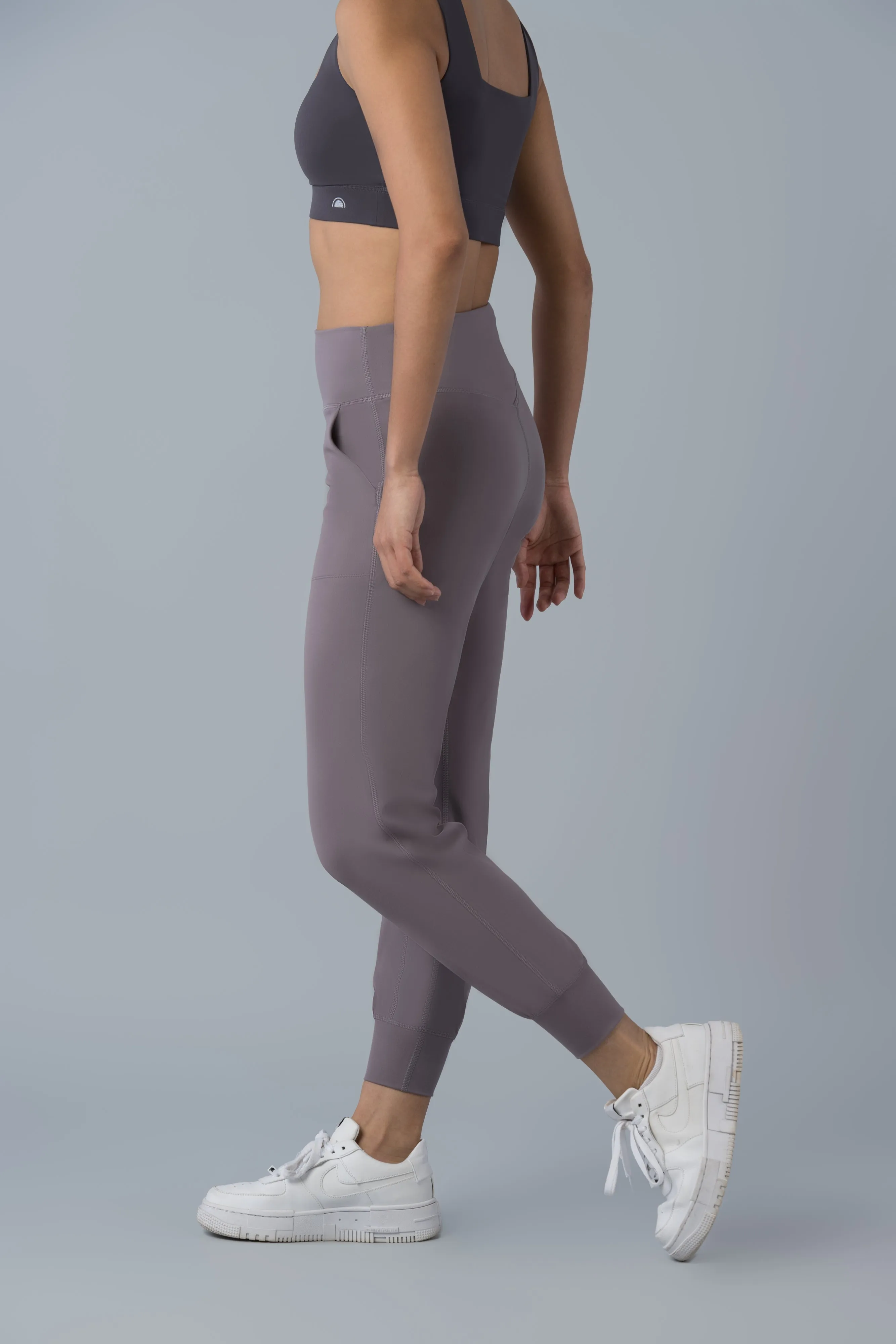 Easy Joggers in Ube
