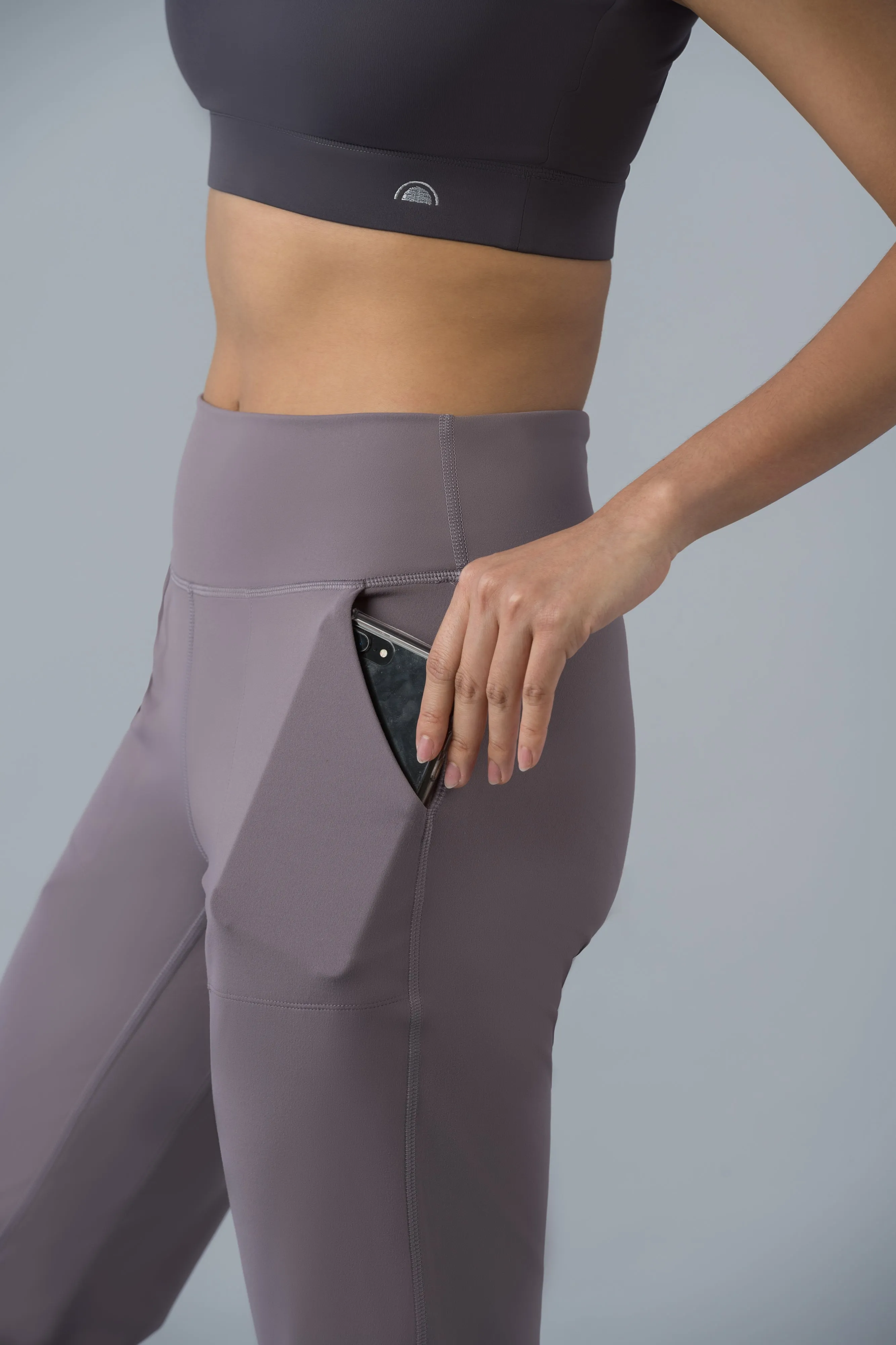 Easy Joggers in Ube