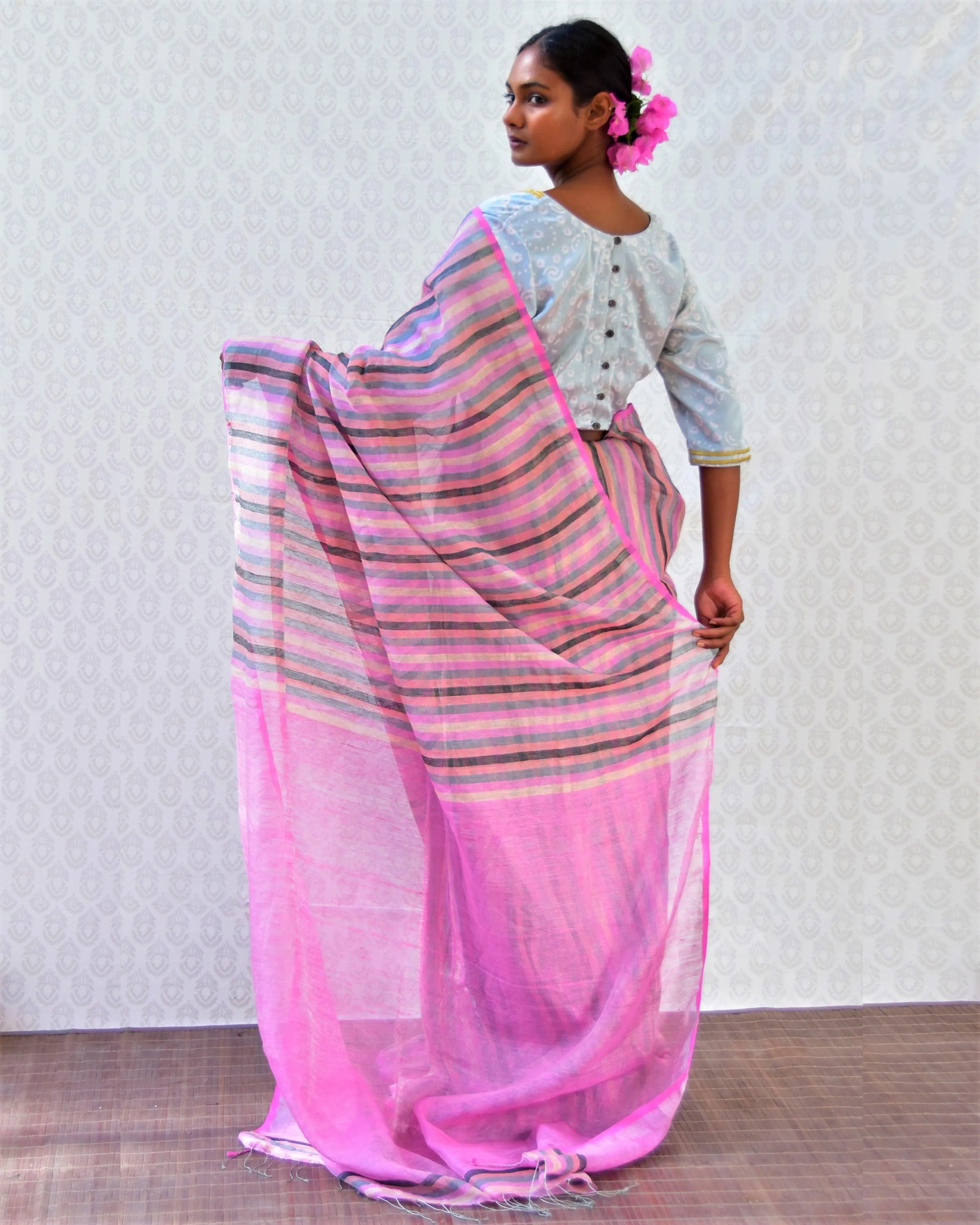 Evening Rose Handwoven Linen Zari Saree - Bgvl