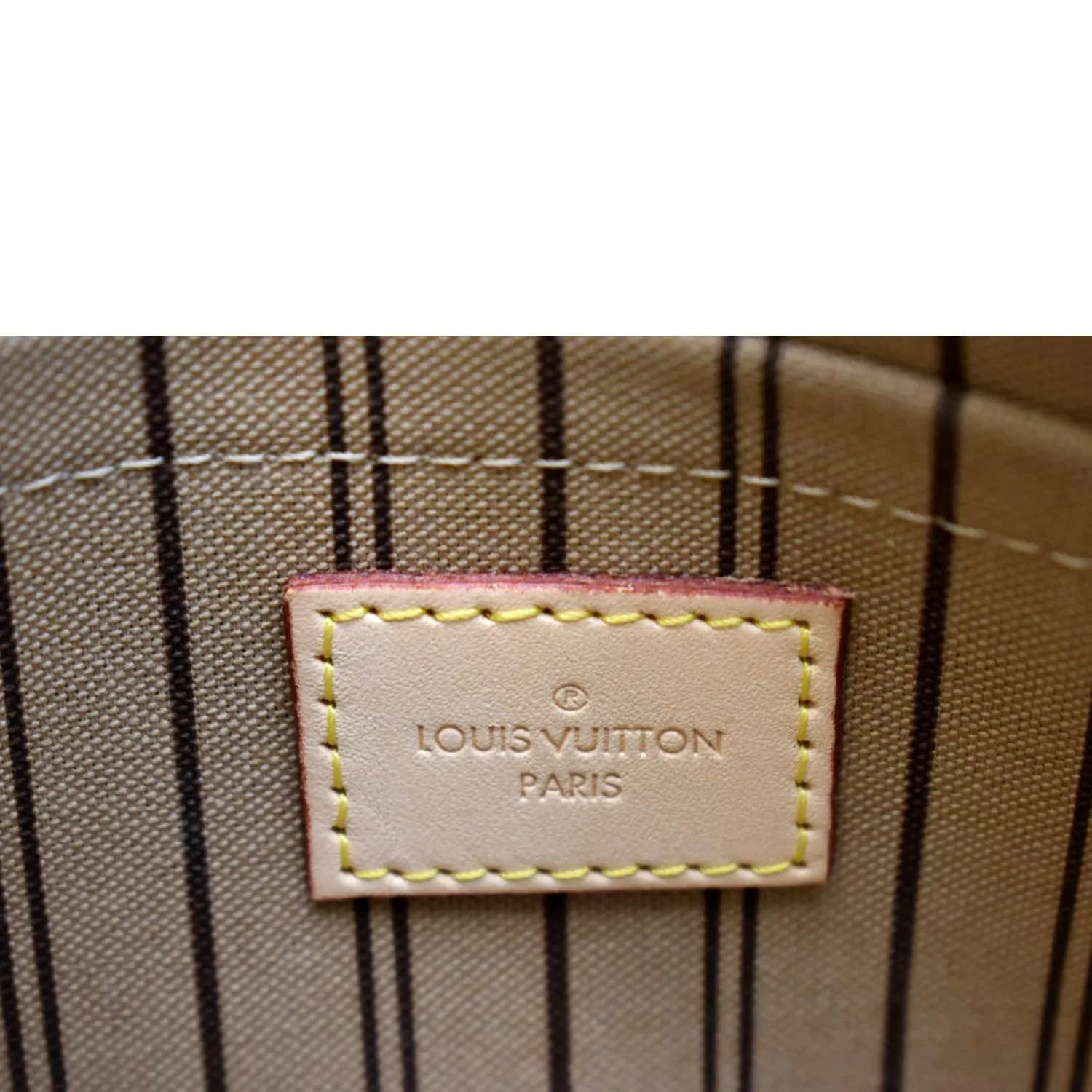 LOUIS VUITTON  Neverfull Monogram Canvas Pochette Wristlet Pouch Brown