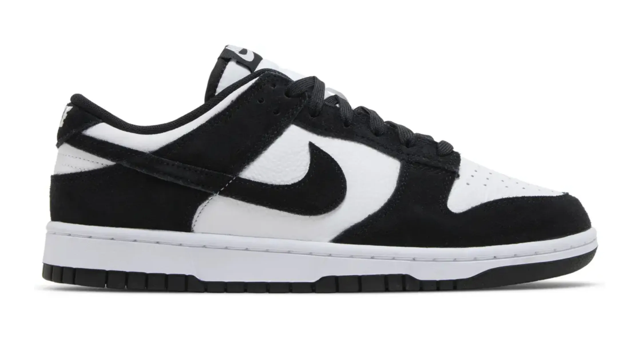 Nike Dunk Low Retro SE Suede Panda