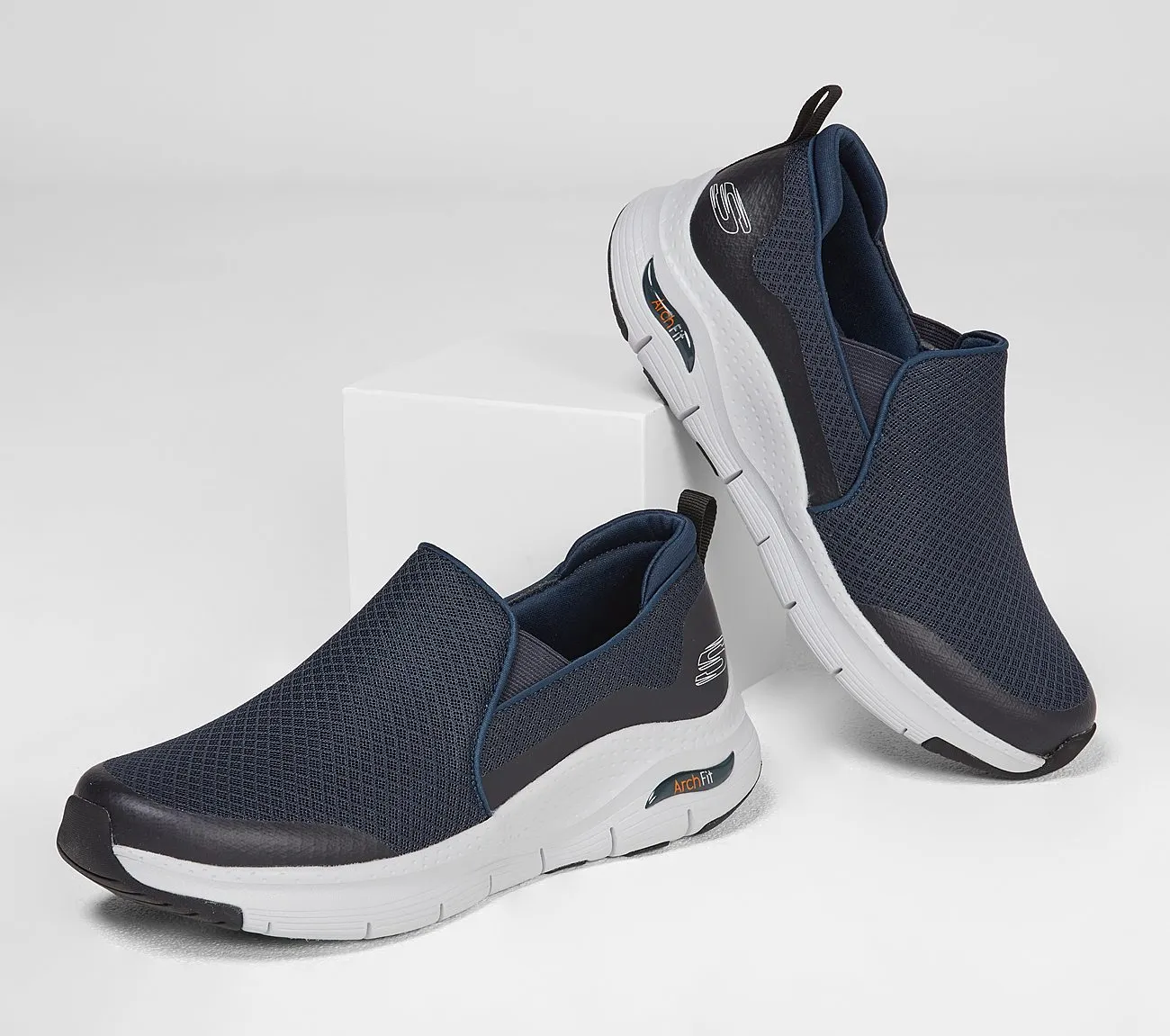 Skechers SK232043 Arch Fit Banlin Walking-Sneakers für Herren, weite Passform
